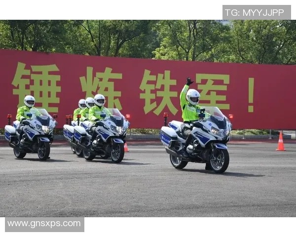 广州攀岩队包夹战术解析与实战应用探讨